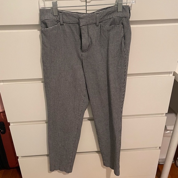 High-Waisted Pixie Ankle Pants - Size 4 - Old Navy - Picture 1 of 5